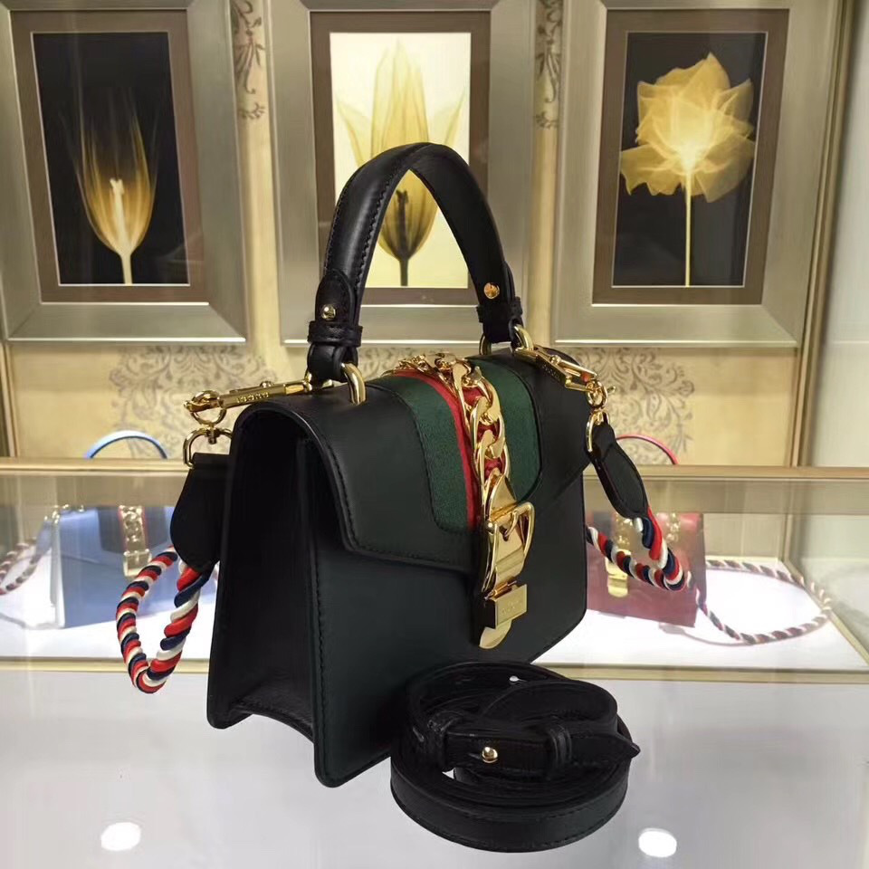 Gvc*1 Sylvie leather mini bag in Black 470270