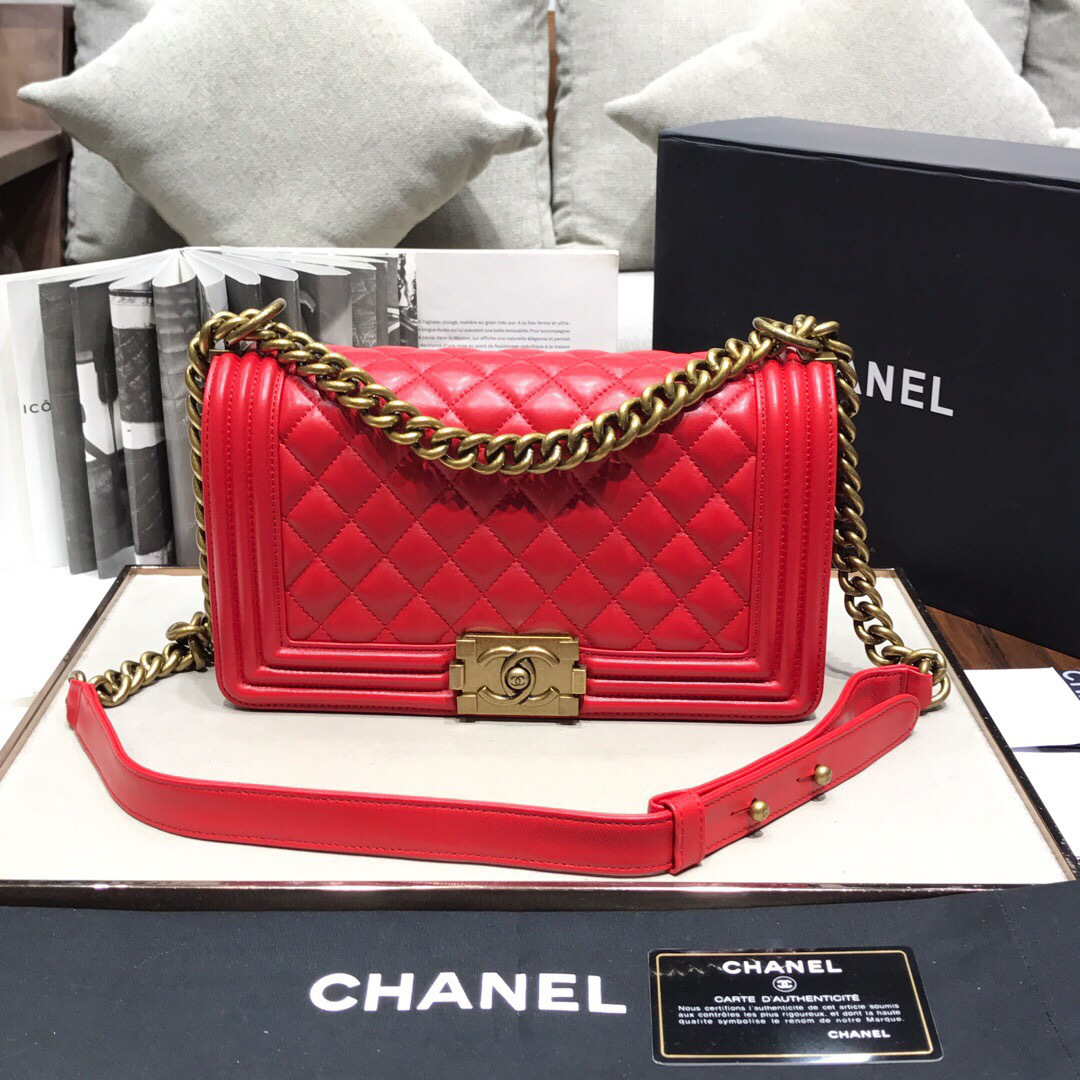 Ch**el Leboy lambskin Bag in Red 67086