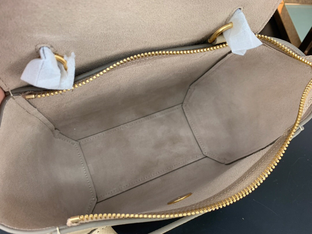 Ce1i*e Micro Belt Bag In Grained Calfskin with Khaki 20cm 175519