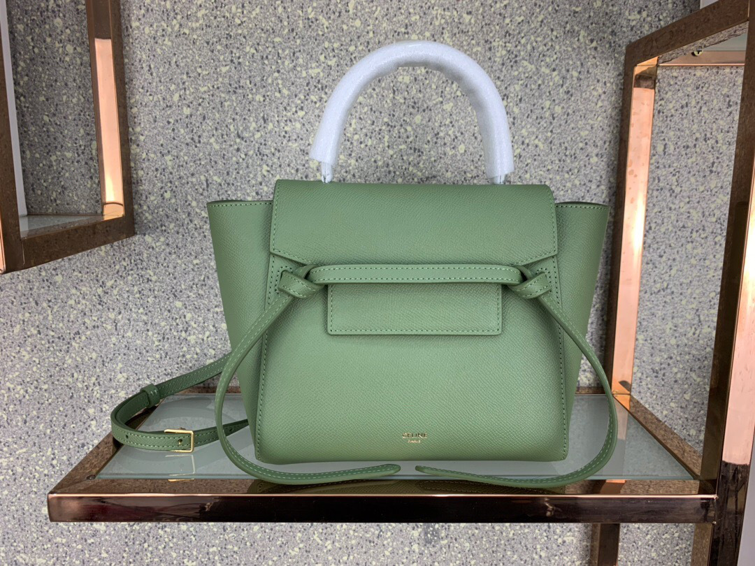 Ce1i*e Micro Belt Bag In Grained Calfskin with Green 20cm 175519