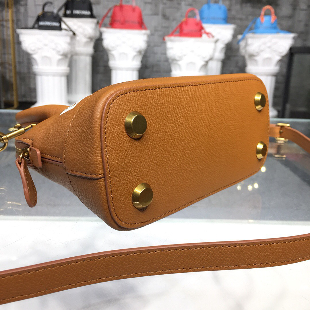 Ba1en*iaga Ville small graffiti logo calfskin bag Brown 18SS