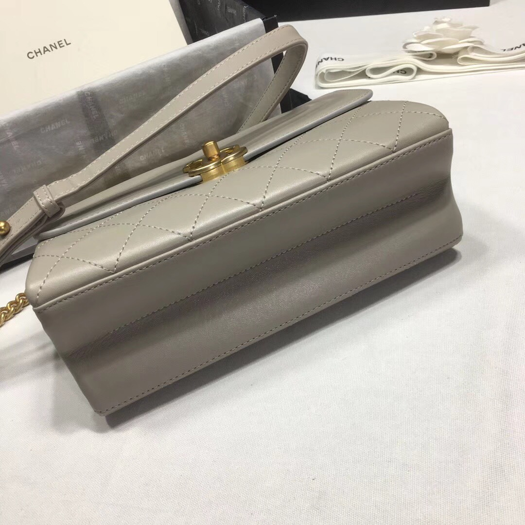 Ch**el Classic Lambskin Small Handbag A01112 Gray