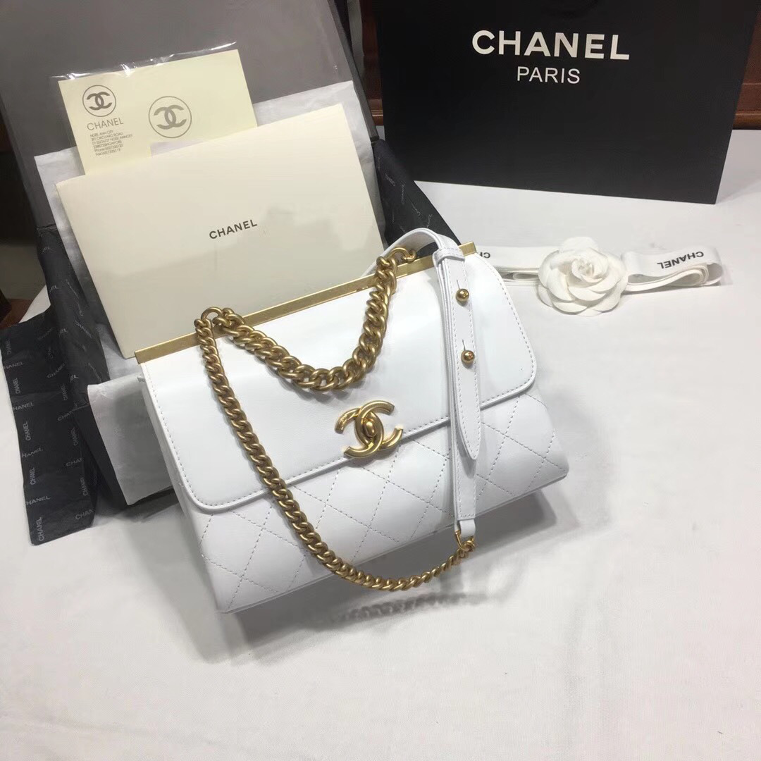 Ch**el Classic Lambskin Small Handbag A01112 White