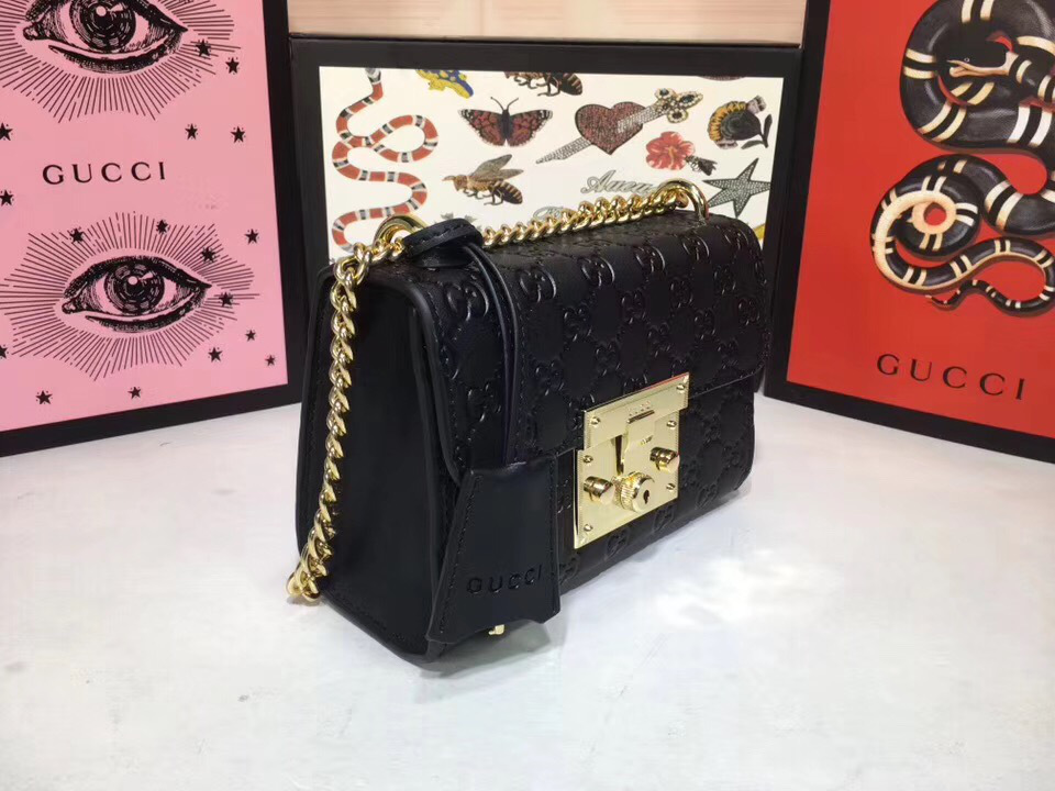 Gvc*1 Padlock small Signature shoulder Leather bag black 409487