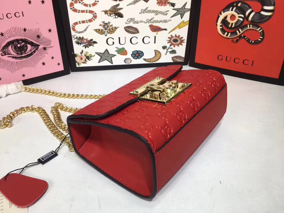 Gvc*1 Padlock small Signature shoulder Leather bag red 409487