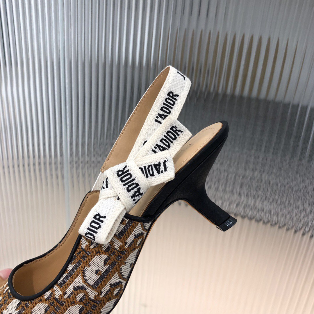 D10r Yellow Mid Heel shoes 6.5cm