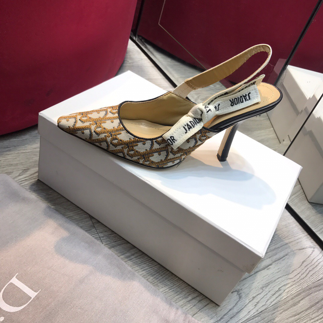 D10r Yellow High Heel shoes 9.5cm