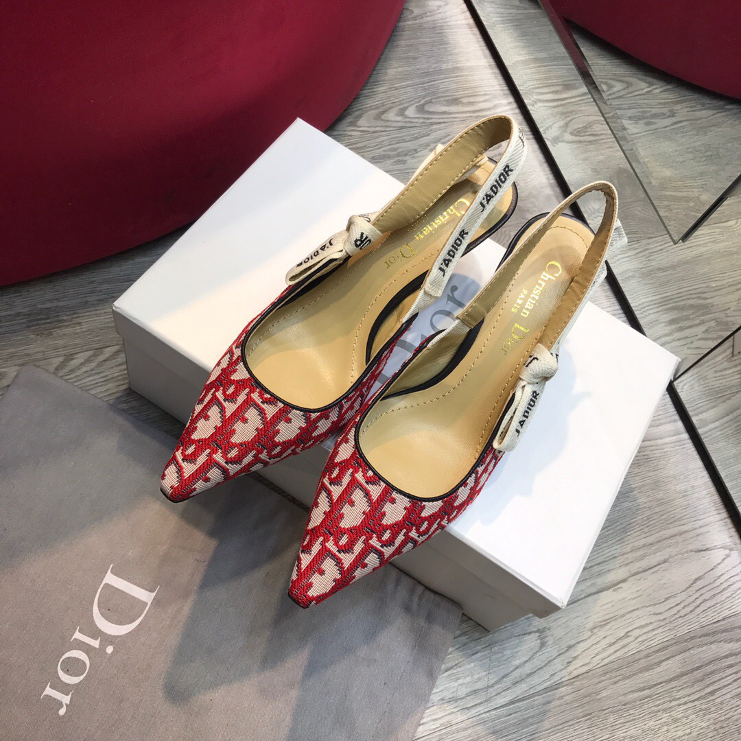 D10r Red Mid Heel shoes 6.5cm