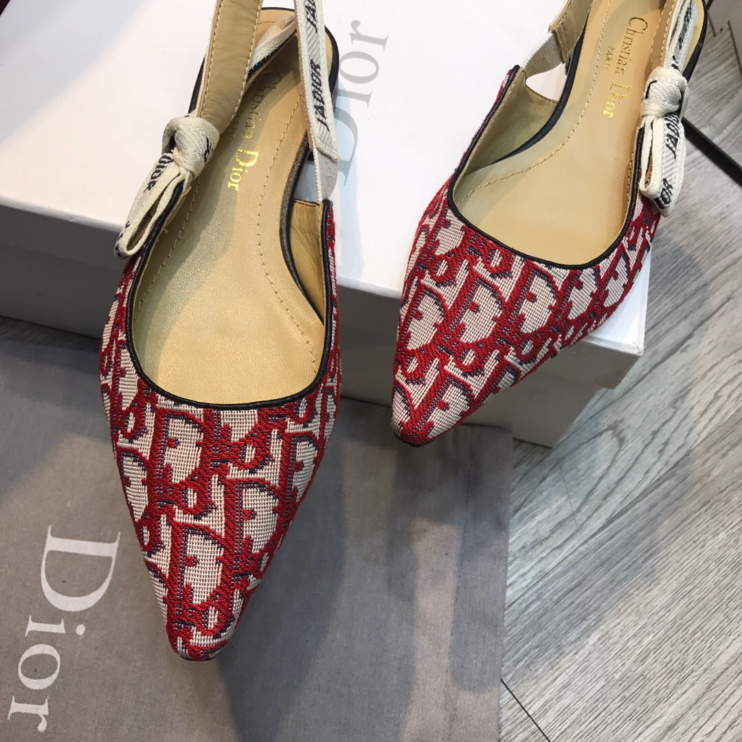 D10r Red Flat shoes