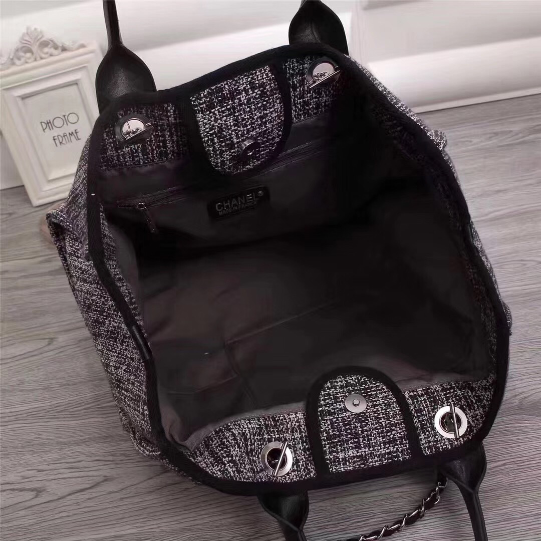 Ch**el Canvas Large Deauville Tote Bag A66942