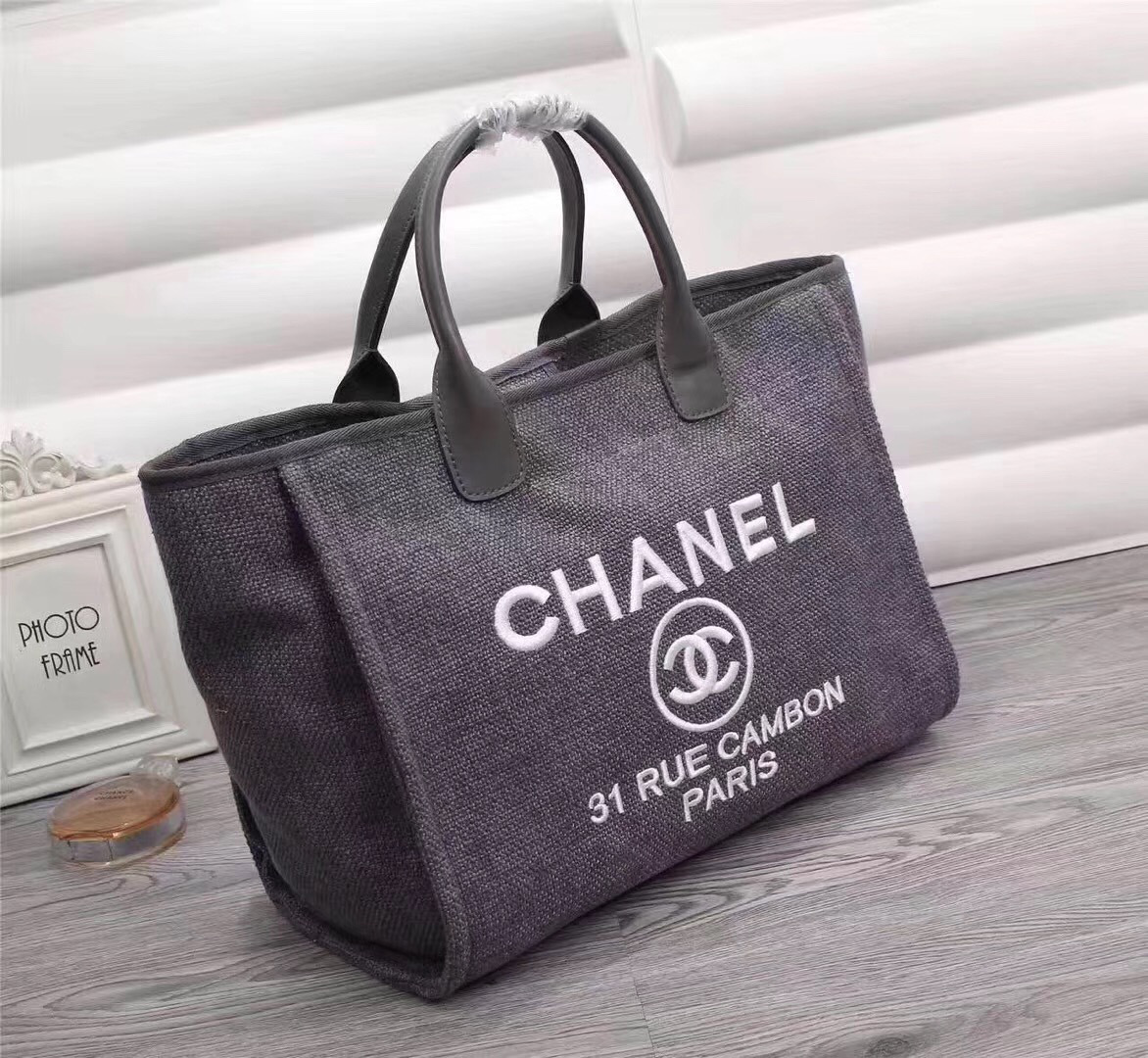 Ch**el Canvas Large Deauville Tote Bag Gray A66942