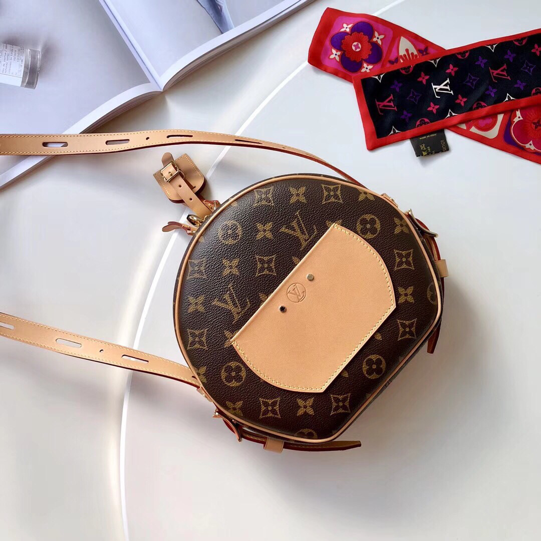 L0vis Vvtt0n Boite Chapeau Souple Monogram Bag M52294