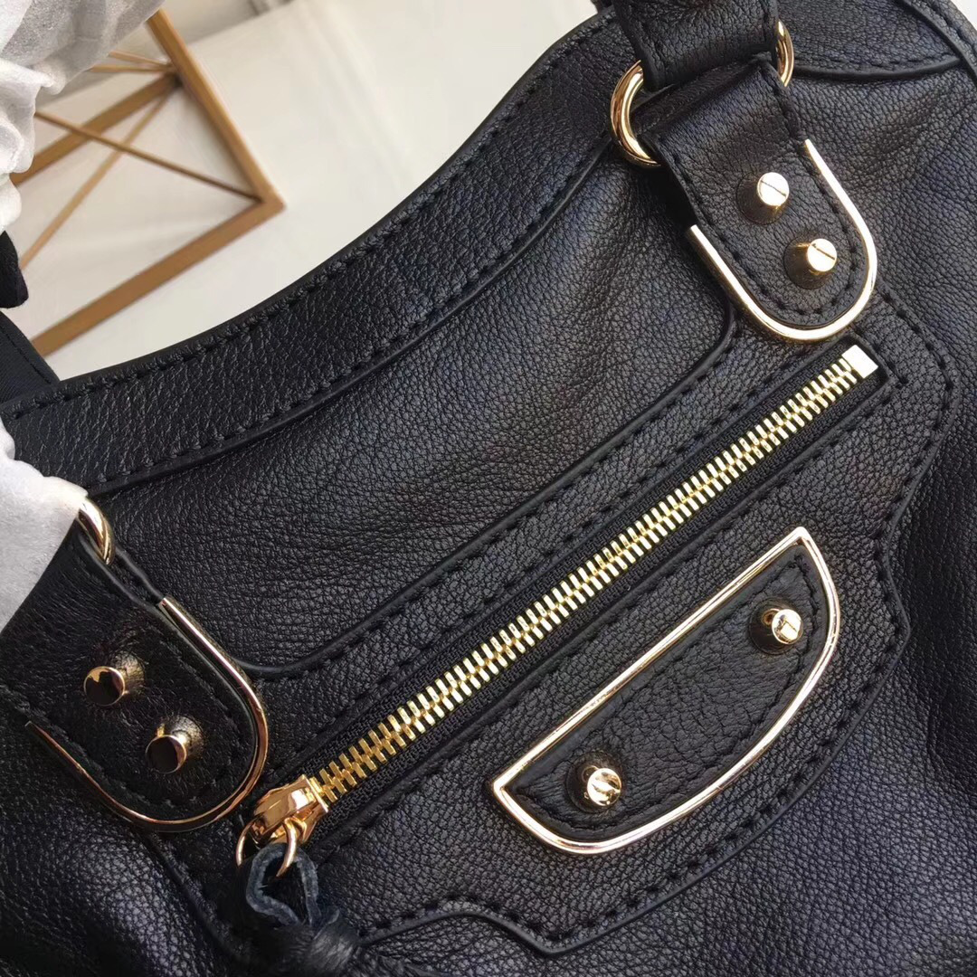 Ba1en*iaga Motorcycle Medium Handbag Black