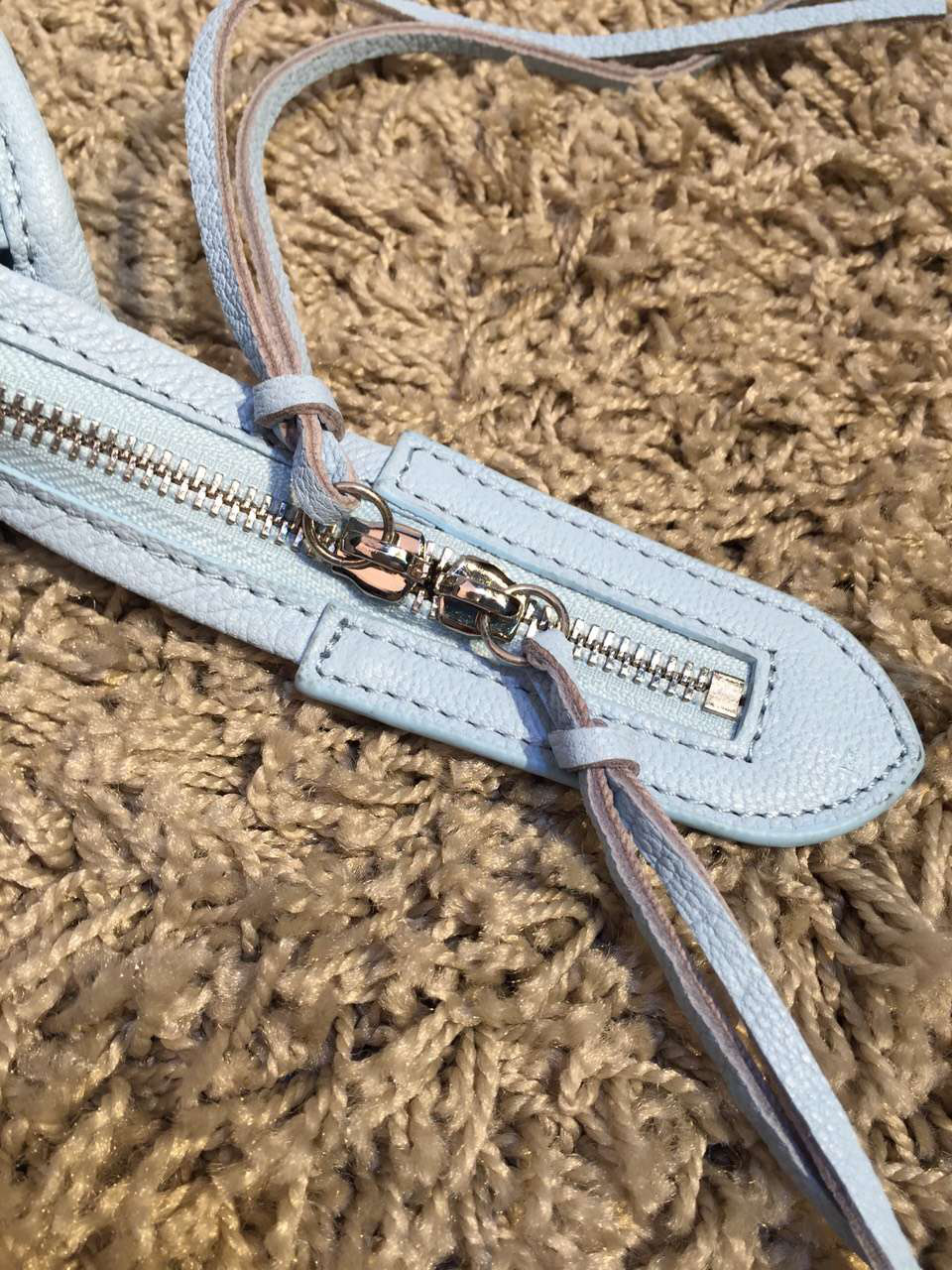 Ba1en*iaga Classic City 38cm Goatskin light blue Bag