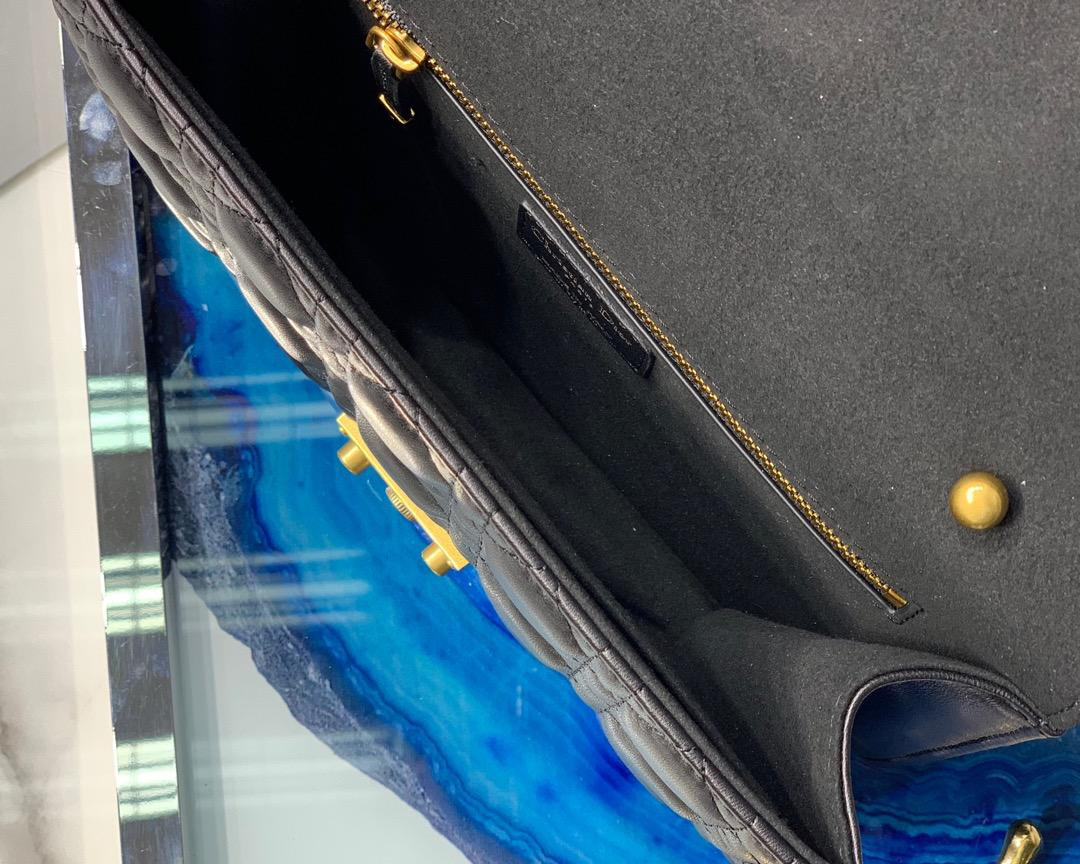 D10r Addict Lambskin retro chain Black bag