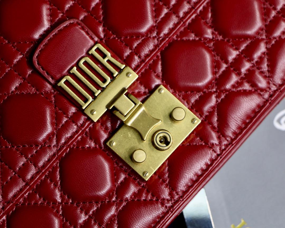 D10r Addict Lambskin retro chain Wine Red bag