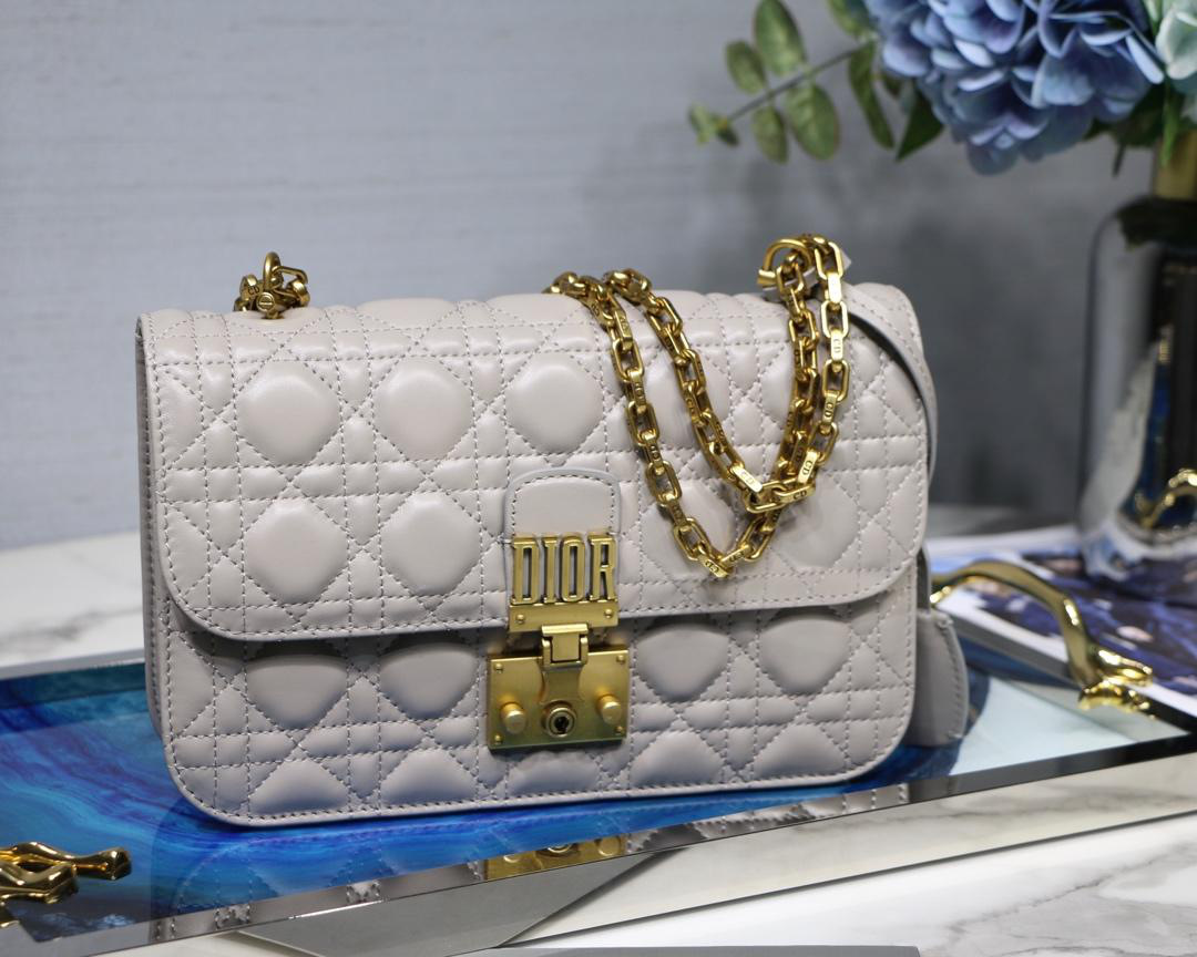 D10r Addict Lambskin retro chain Beige bag