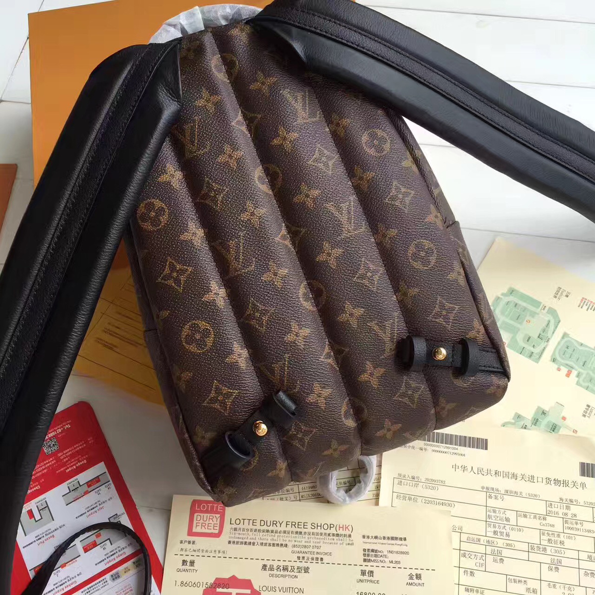 L0vis Vvtt0n Monogram PM Palm Springs Backpack M43116