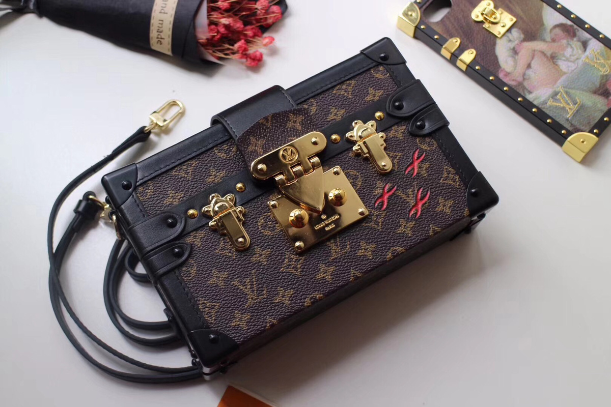 L0vis Vvtt0n Box Bag M44199