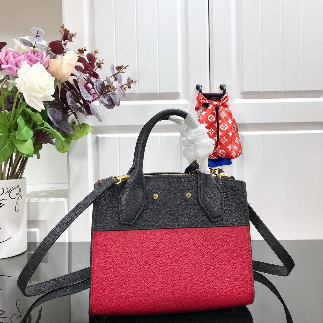 L0vis Vvtt0n 2019SS Mini Calfskin handbag Rose red