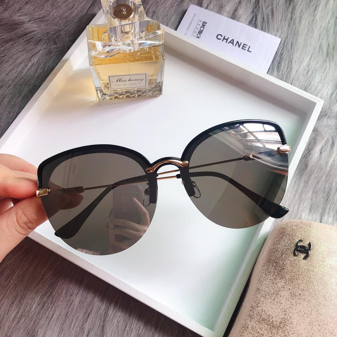 Ch**el Polarized and anti-ultraviolet radiation sunglasses