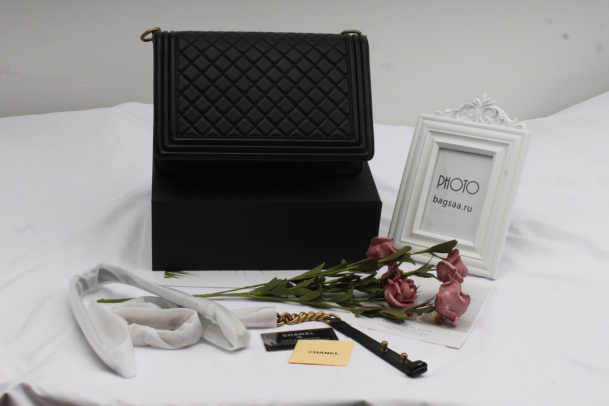 Ch**el Leboy Bag Calfskin In Black 30cm