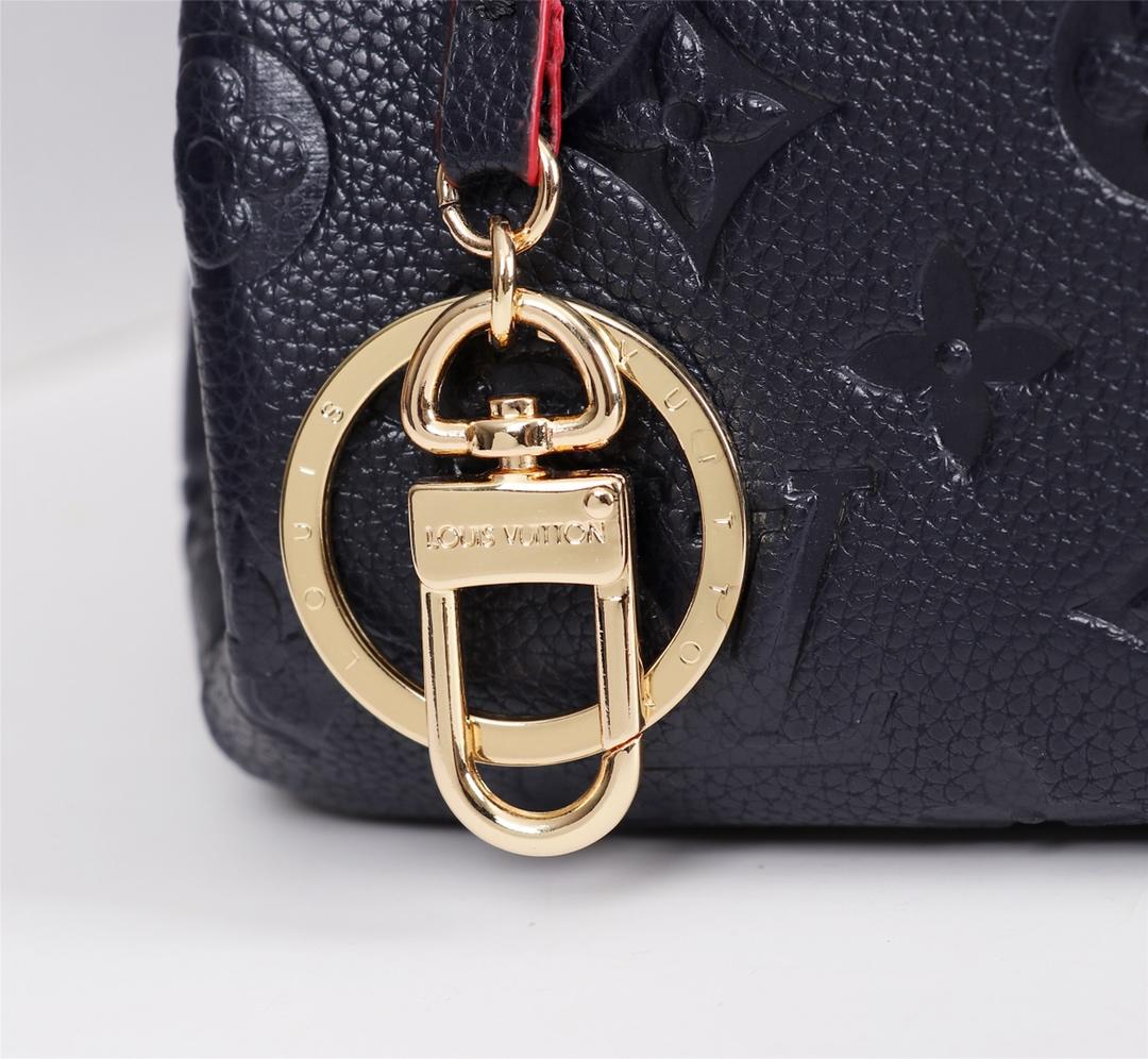 L0vis Vvtt0n Artsy Monogram Empreinte embossed leather Handbag