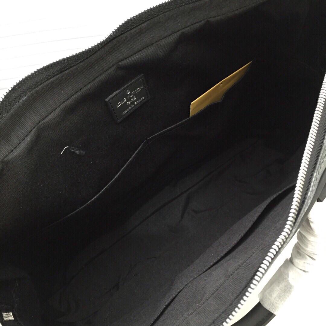 L0vis Vvtt0n Porte-Documents Voyage Small Canvas Damier bag