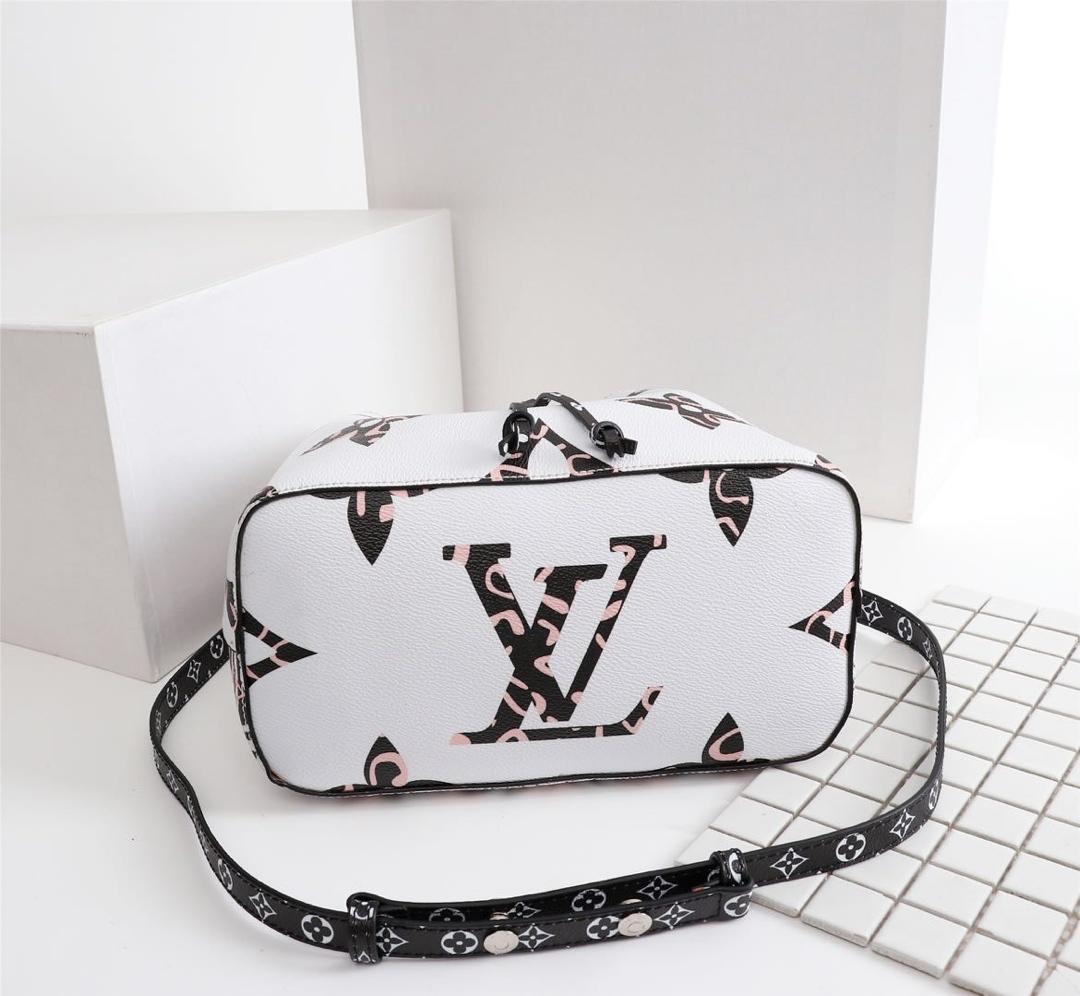 L0vis Vvtt0n NEONOE Bucket Handbag White Bagsaa