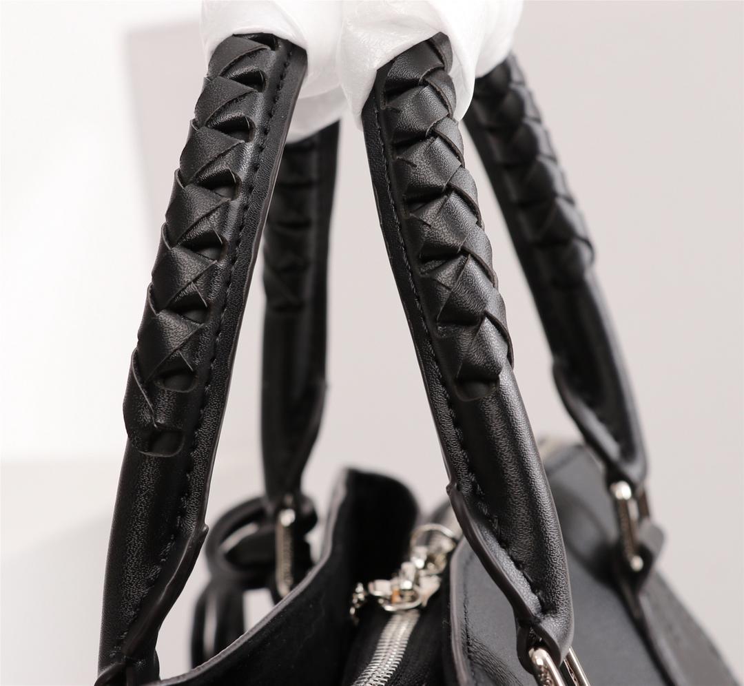 L0vis Vvtt0n Mahina zipper Tote handbag Black