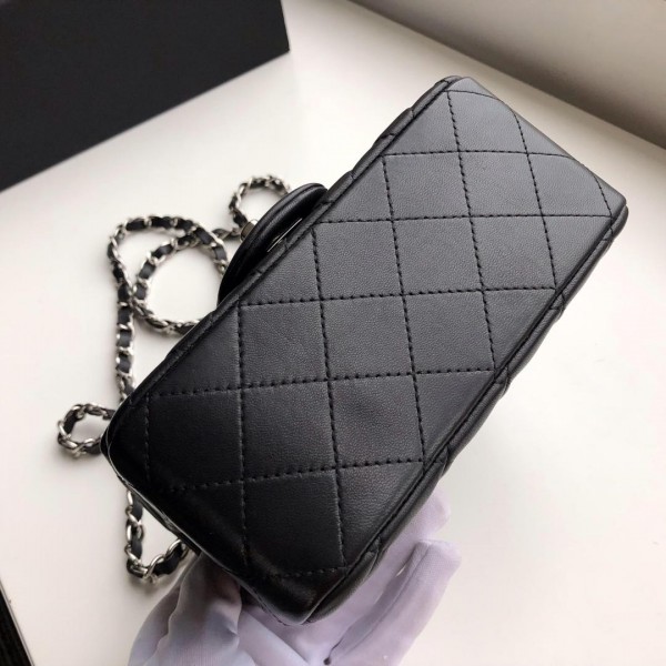 Ch**el Flap Bag Lambskin Silver Hardware Black 17cm Bagsaa