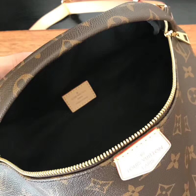 L0vis Vvtt0n Bumbag Monogram Bag M43644