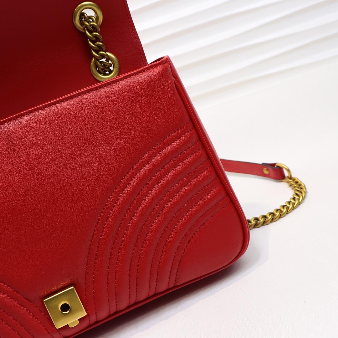 Gvc*1 Marmont medium matelassé shoulder bag Red 443496