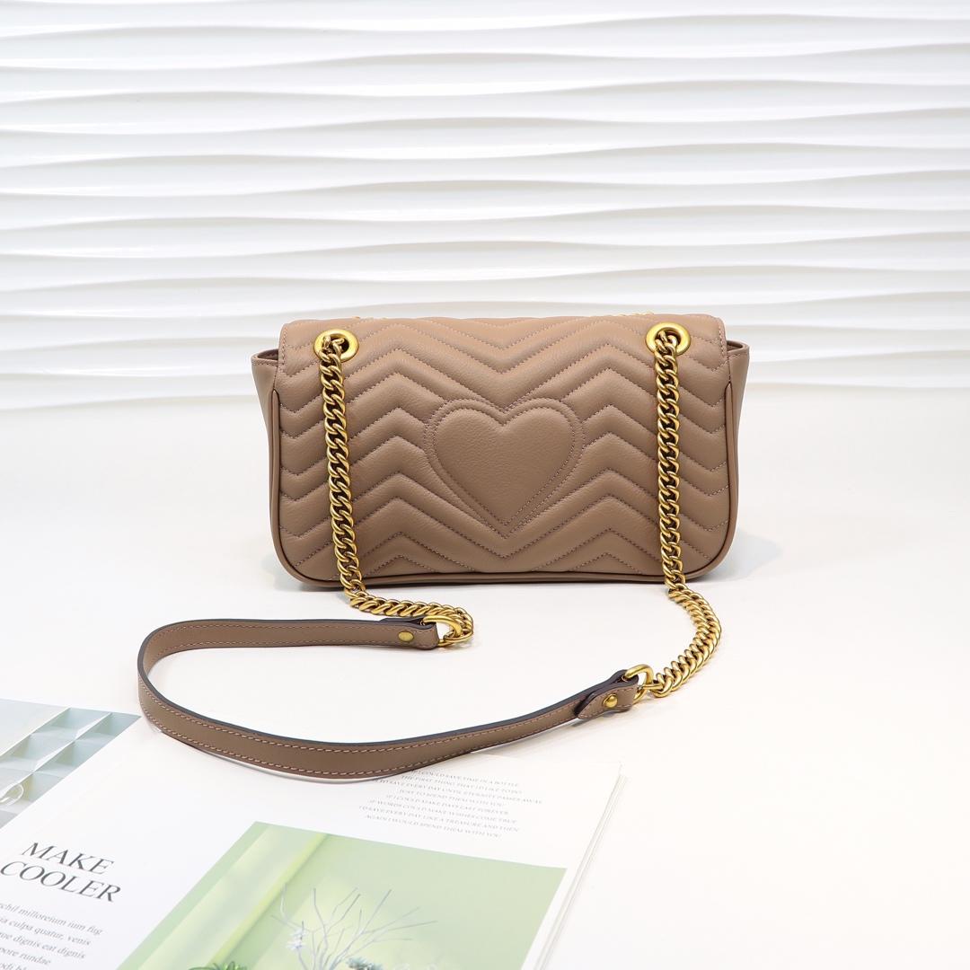 Gvc*1 Marmont Small Matelassé Shoulder Bag 26cm 443497
