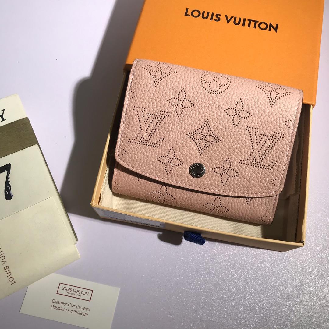 L0vis Vvtt0n Iris Compact Wallet Pink Bagsaa