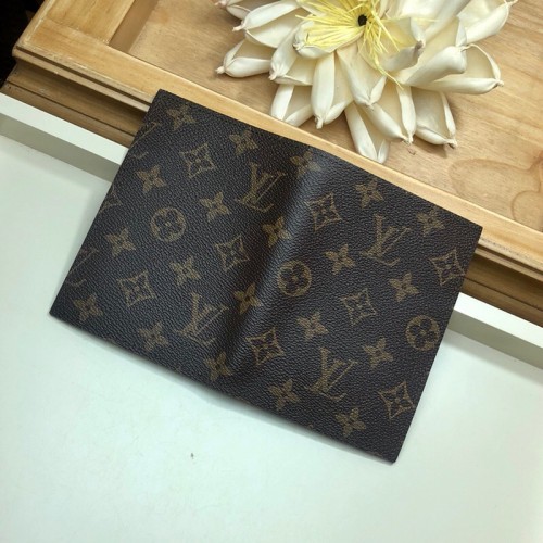 L0vis Vvtt0n Passport Holder Monogram