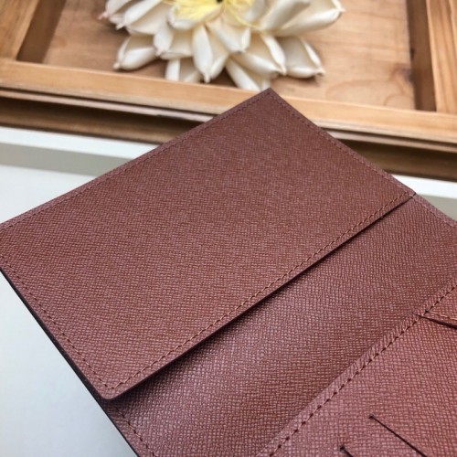 L0vis Vvtt0n Passport Holder Monogram