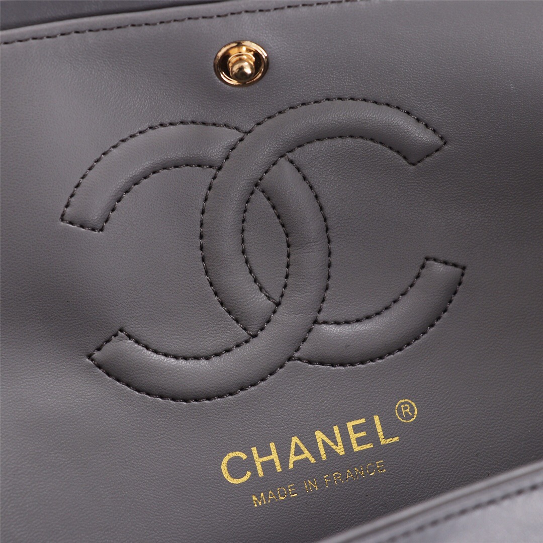 Ch**el Flap Bag 25cm Gray Gold Hardware Bagsaa