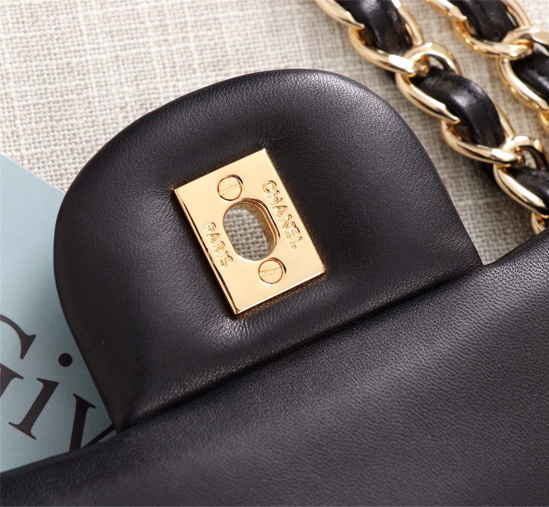 Ch**el Flap Bag 1113 30cm Lambskin Black Gold Hardware