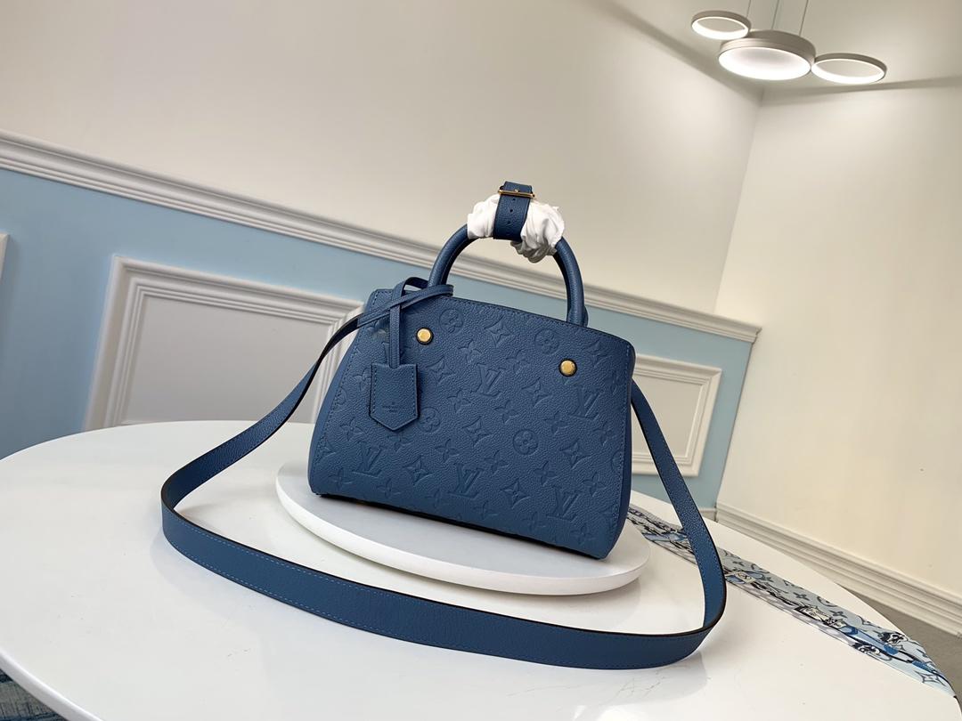L0vis Vvtt0n Montaigne BB M4431 Blue