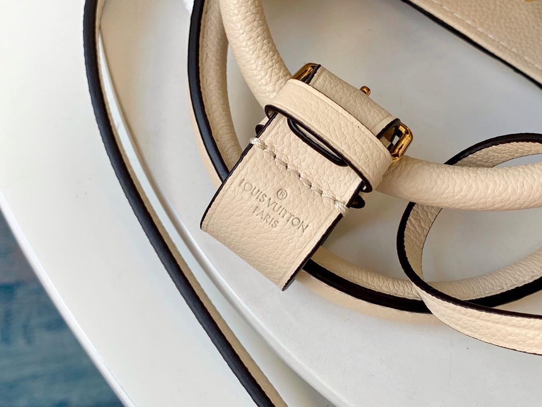 L0vis Vvtt0n Montaigne BB M4431 Beige