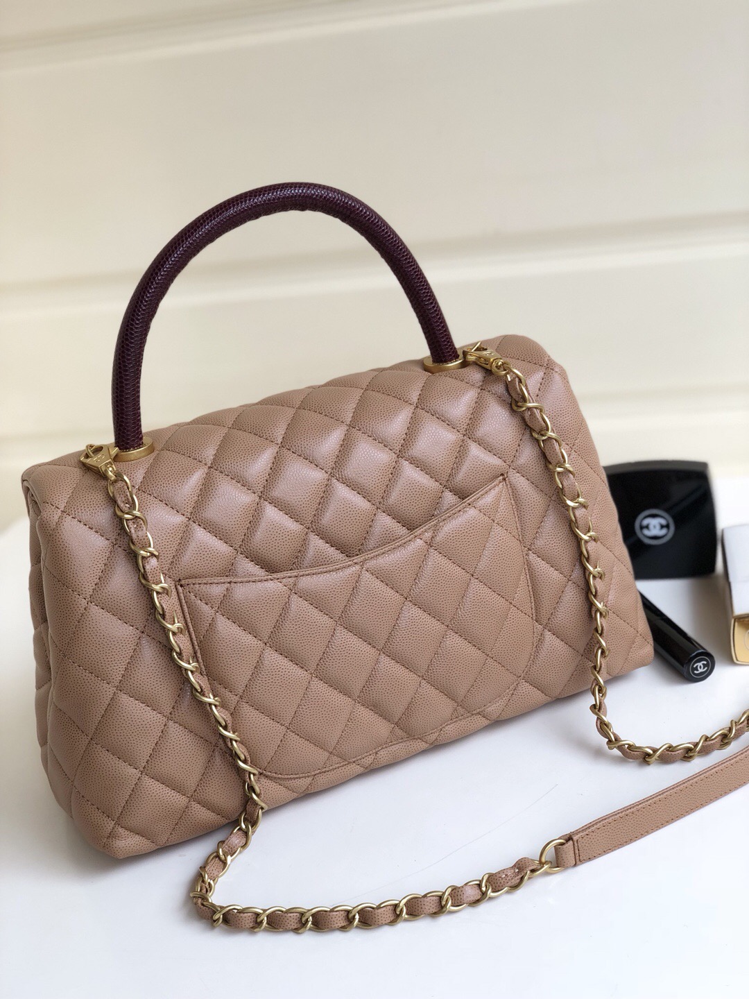 Ch**el Coco Handle Gold Caviar Camel 28 cm