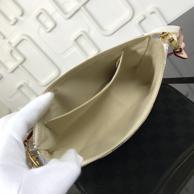 L0vis Vvtt0n POCHETTE ACCESSOIRES M41207