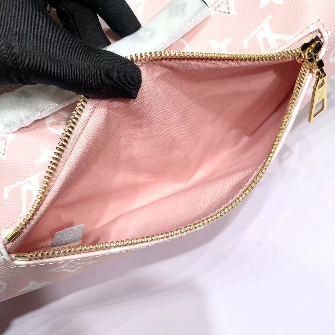 L0vis Vvtt0n Monogram BUMBAG M44575