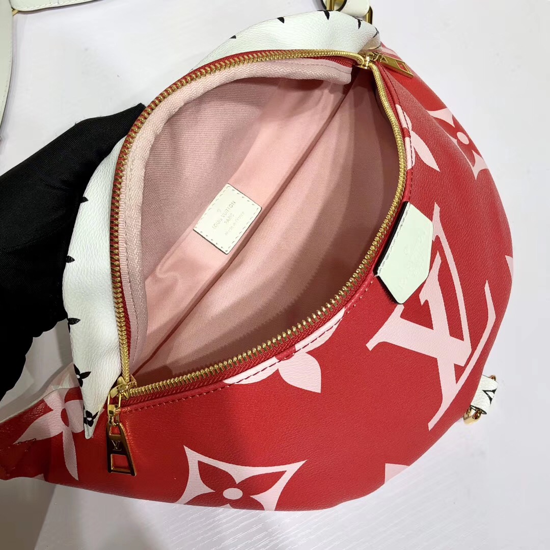 L0vis Vvtt0n Monogram BUMBAG M44575