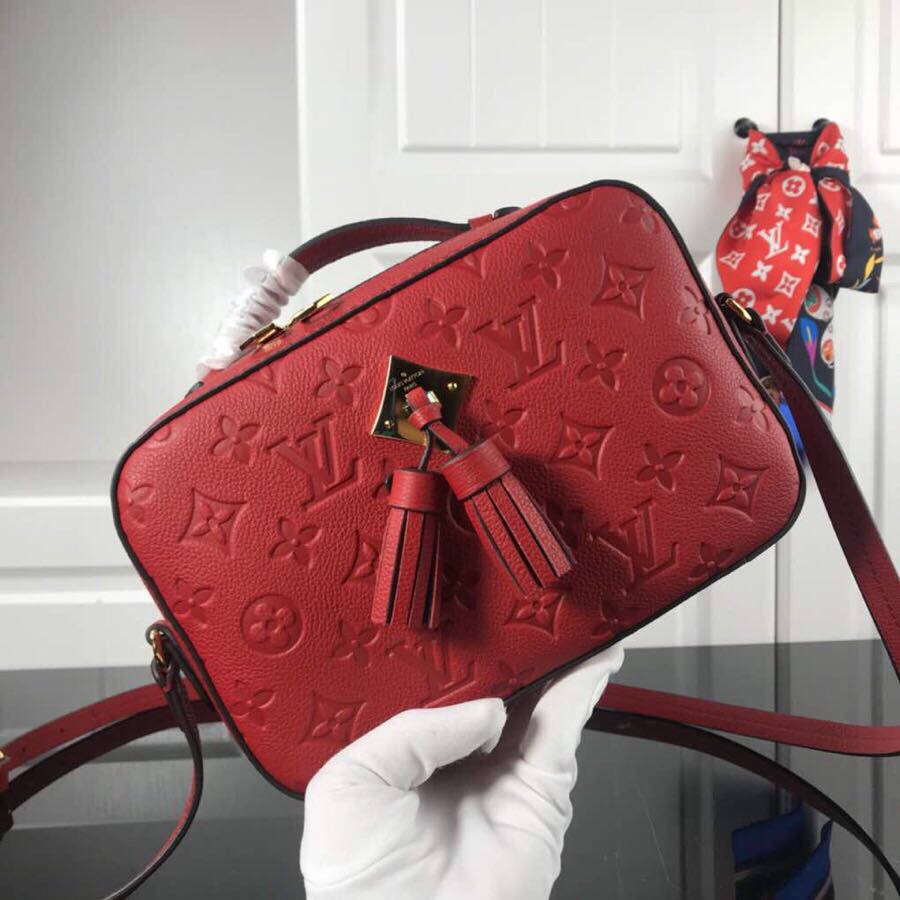 L0vis Vvtt0n Saintonge Monogram Empreinte Leather M44606