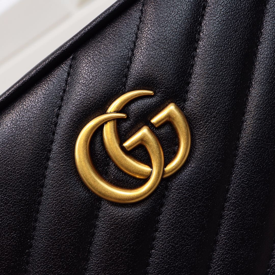 Gvc*1 GG Marmont mini shoulder bag Black 550155
