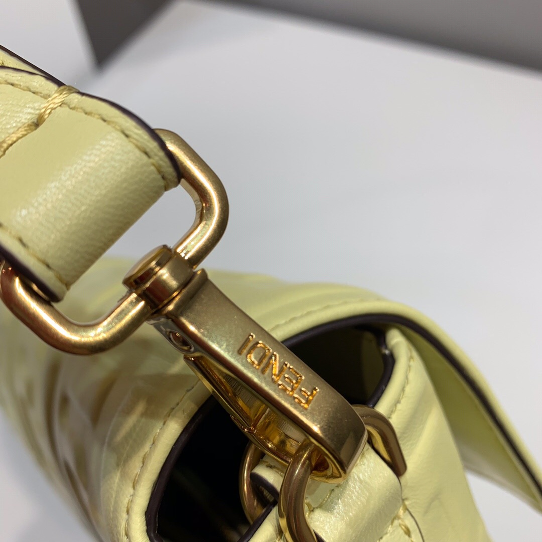 F**di Medium Baguette Yellow 26cm