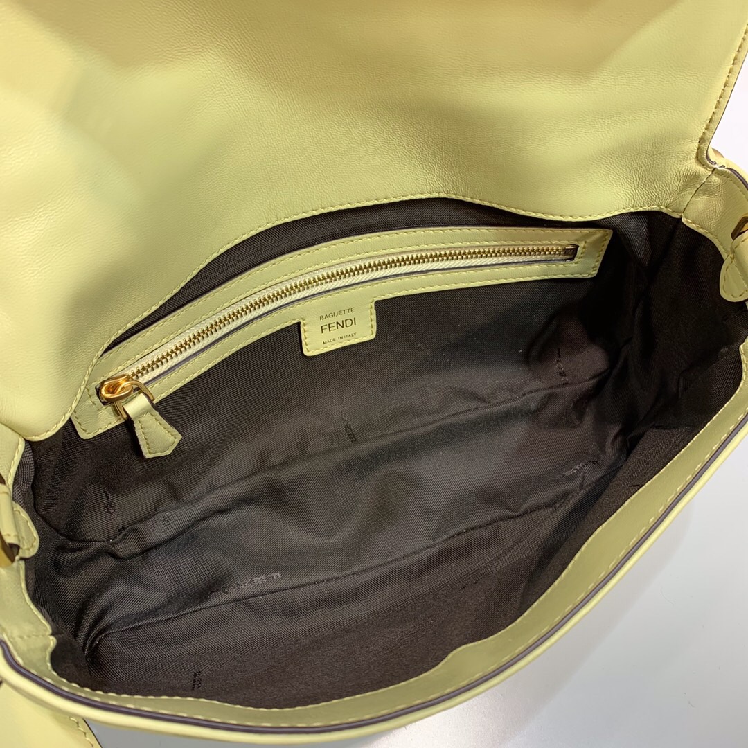 F**di Medium Baguette Yellow 26cm