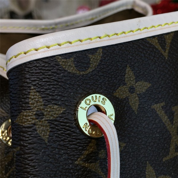 L0vis Vvtt0n Backpack 01